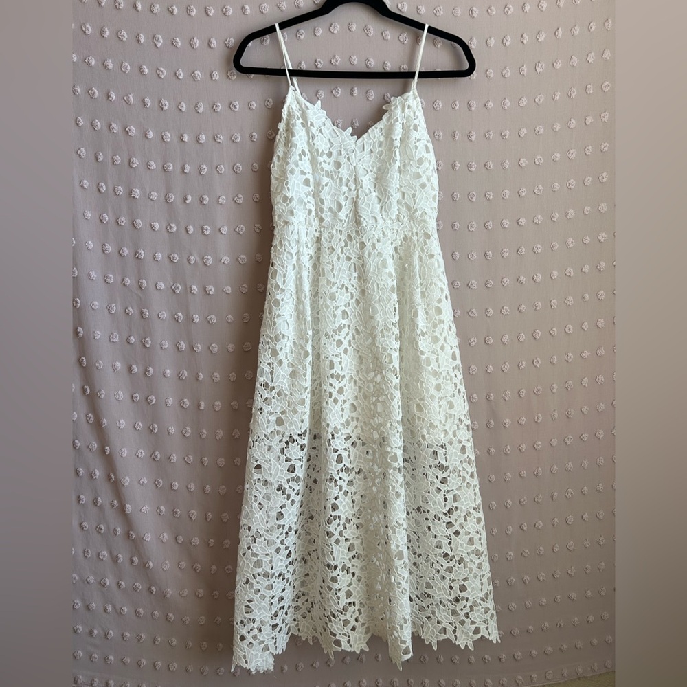 ASTR The‎ Label Lace A-Line Midi Dress B Neck Sleeveless Sz M White